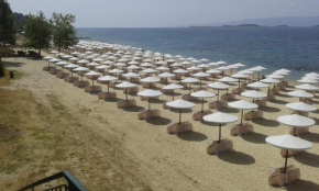 Гостиница Akrathos Beach Hotel  Оураноуполи